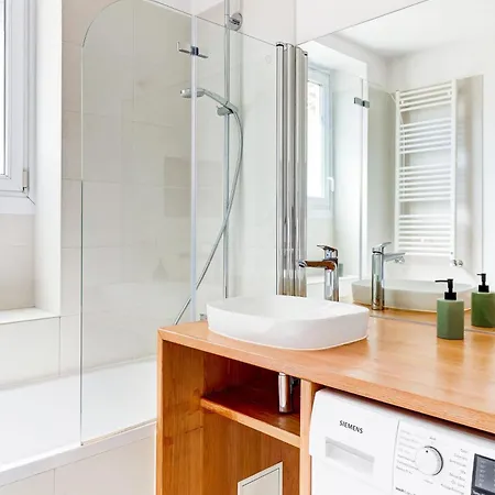Apartment Montmartre & Moulin Rouge - 2br - Vacation Paris
